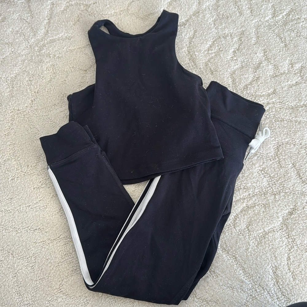 Submarine girls workout set size 8-10